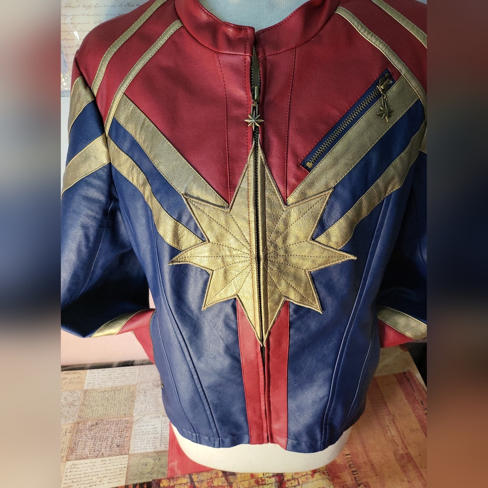 Captain America 30 yr anniversary leather jacket
